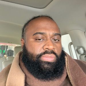 Meet your Posher, Leon